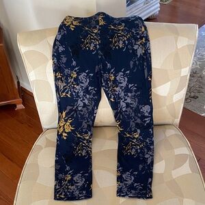 Lysse Navy and Yellow Floral Leggings